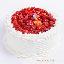 Strawberry Cake by Secrets