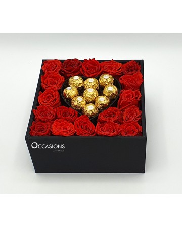 Blooming Love Ferrero & Roses Arrangement (Small)