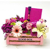 Quran & Rosary Flower Box - Fushia