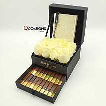 Quran with Chocolate Drawer & Roses - White