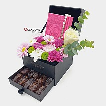 Quran with Dates Drawer Arrangement – Fuchsia