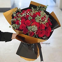 40 Red Rose Hand Bouquet 