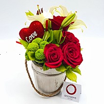 Simple Love Arrangement