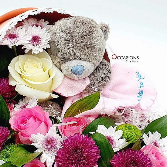 Baby girl Basket Flowers